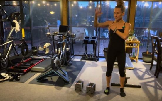 20 Minute Arm Toning with Coach&nbsp;Becca